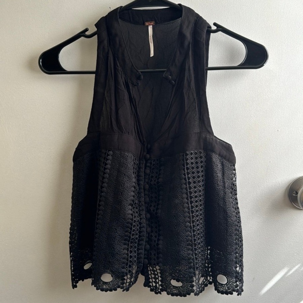 Free People Rory Crochet Lace Crop Top - Picture 2 of 5